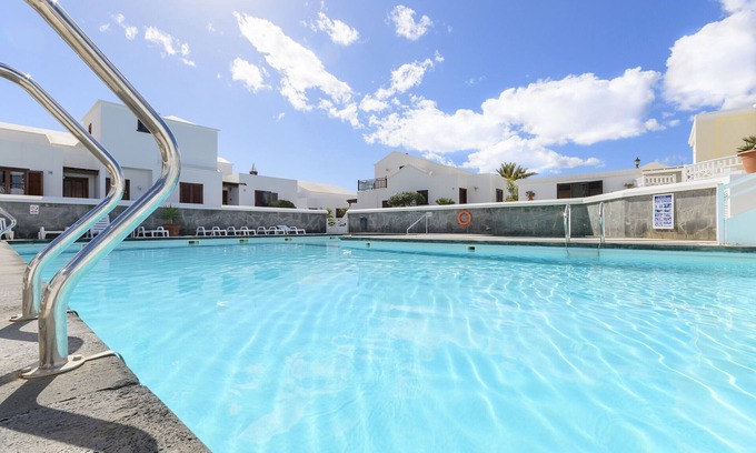 Playa Honda Apartment | Casa Marta