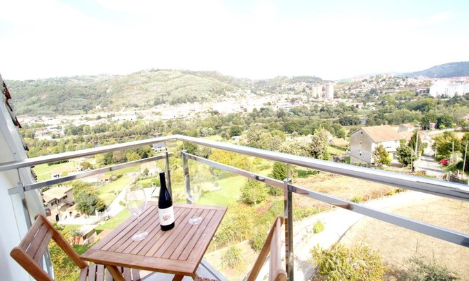 Reza House | CASA MIRADOR REZA Alojamiento Termas