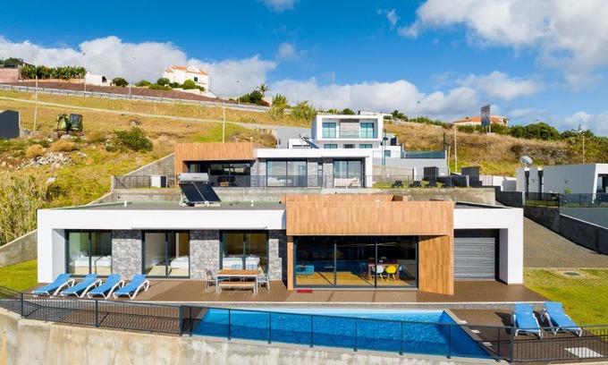 Estreito da Calheta Villa | Casa Mozart II