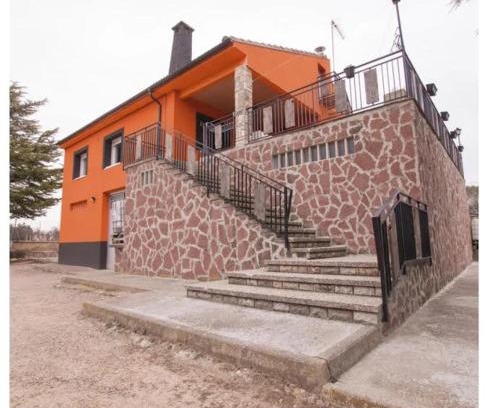 Teruel House | Casa naranja