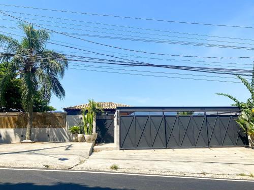 Prainha House | Casa Pé na Areia em frente à Ilhabela