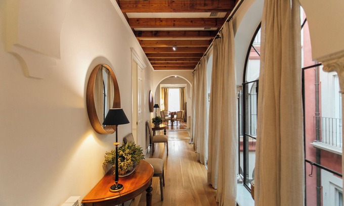 Alfalfa Apartment | Casa Patio Siglo XIX