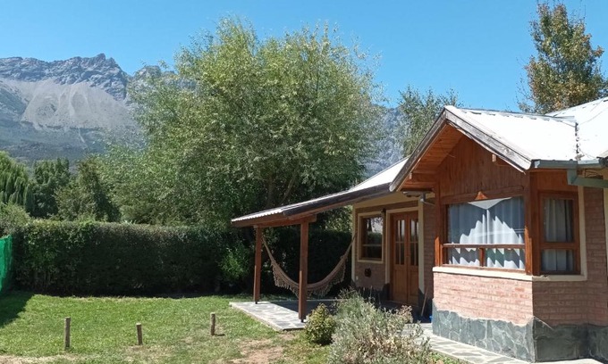 El Bolson House | Casa Peral