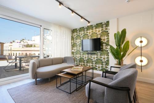 San Lorenzo Apartment | Casa Pizarro, by Homing U