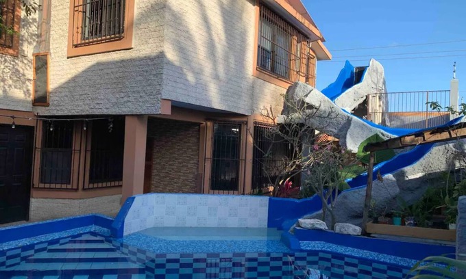 San Miguel House | Casa Real con tobogán de agua privada