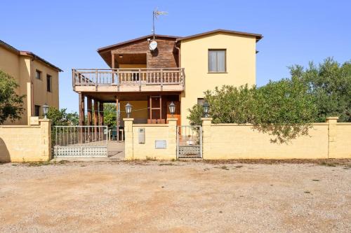 Sant Jaume d'Enveja House | Casa Roger i Clara