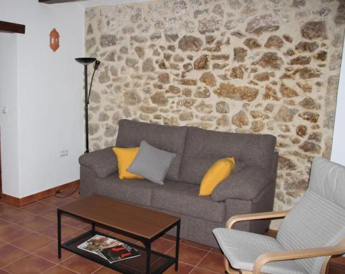 Zahara de la Sierra House | CASA RURAL EL ARRIERO