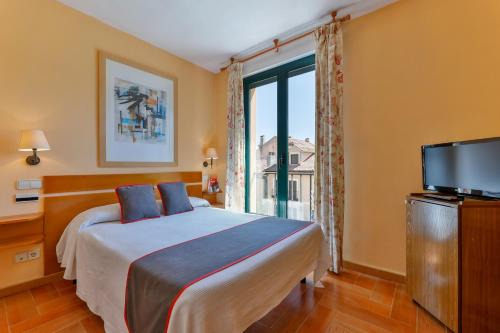 Valsain House | Casa Rural La Chata by Vivere Stays