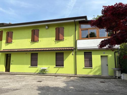 Lonato del Garda Apartment | Casa Salera