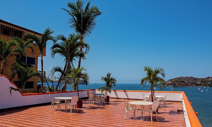 Playa la Madera Hotel | Casa Sun and Moon