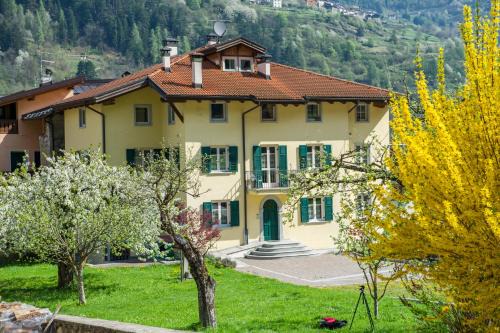 Pellizzano Apartment | Casa Tomaselli