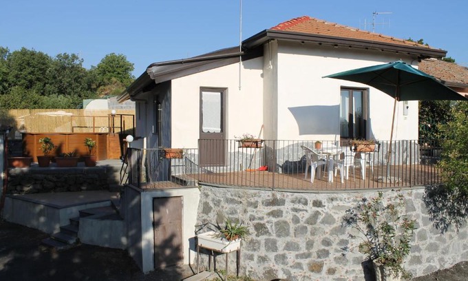 Rovittello House | Casa Vacanza Etna