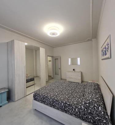 Nichelino House | casa vacanza il tulipano
