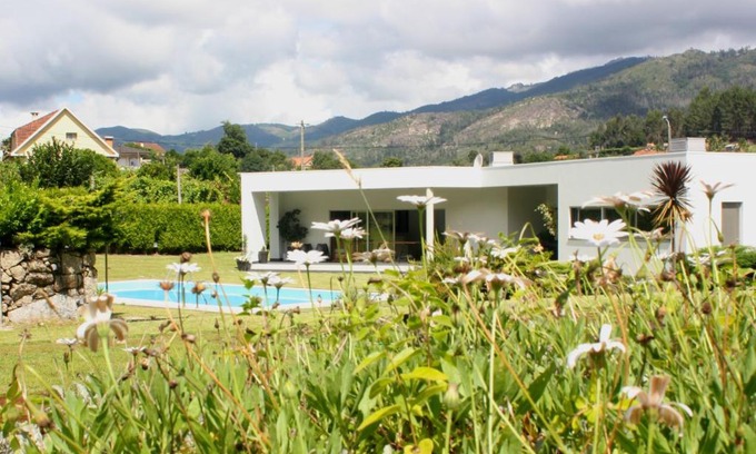 Parada de Bouro House | Casa Vale da Cortinha - Near Gerês