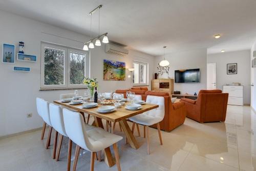 Vinkuran House | Casa Veronika