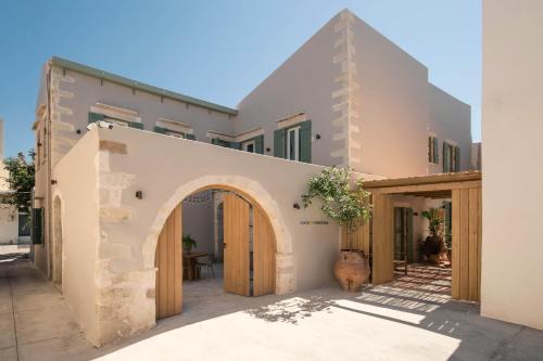 Adele House | Casa Vindemia