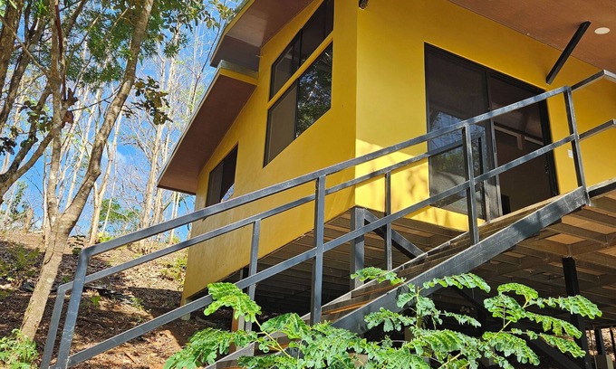 Rio Seco House | Casa Vista, 10 min.Playa San Juanillo, Wildlife Refuge Ostional, Guanacaste,