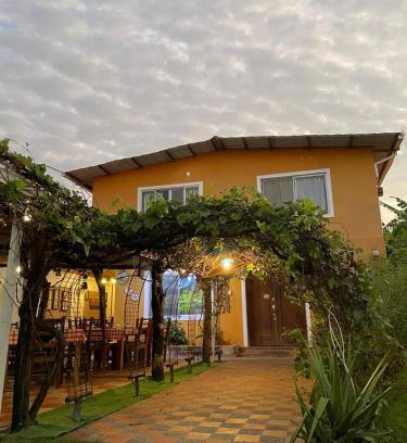 Tonsupa House | Casa y Restaurante- Pizzeria La Pergola