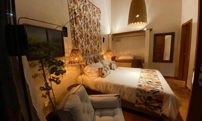 Sao Pedro da Serra House | CasAlê Come&Dorme
