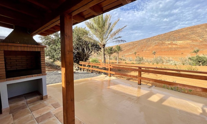Betancuria Apartment | Casita del Mojino - Terrace & BBQ - Rural setting