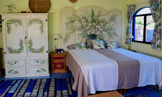 Los Barriles Cottage | Casita La Pajarita- Beautiful Casita Little Bird, located near a wonderful beach