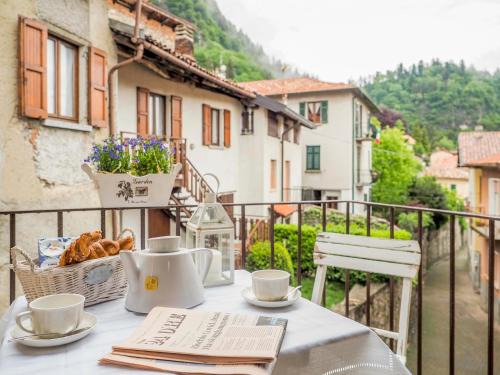 Magreglio Apartment | Castello di Gaia