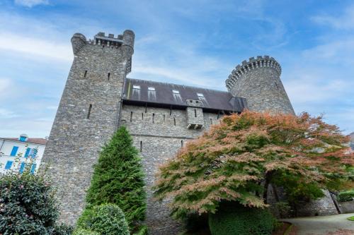 Carciano Apartment | Castello Ripa Baveno