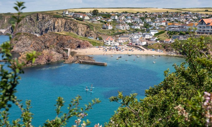 Hope-Cove Apartment | Castle Cove - a dog friendly contemporary & coastal haven in Hope Cove