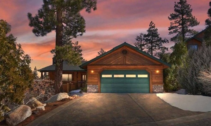 Castle Glen Estates Cabin | Castle Glen
