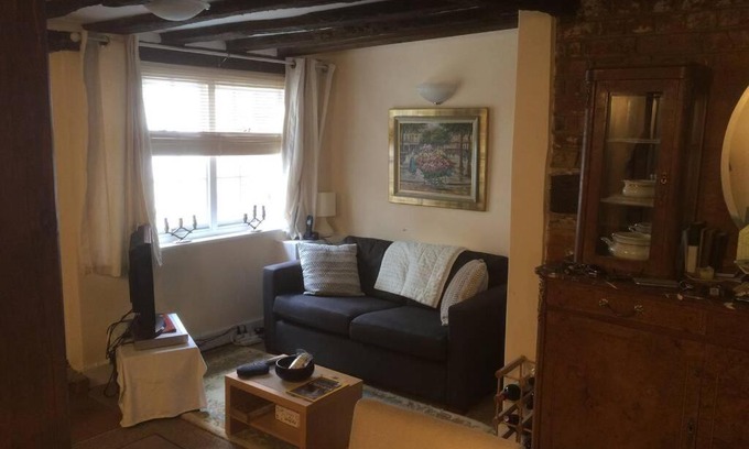 The King's Mile House | Cathedral View Cottage, Canterbury