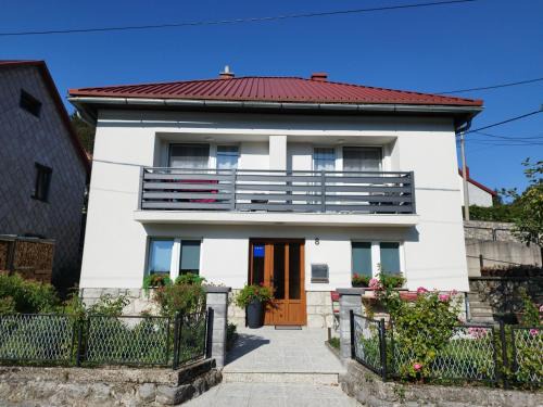 Fuzine Apartment | "Cattus" studio apartman