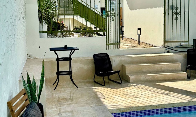 La Mela House | Cayito Del Sol: Sea Suite