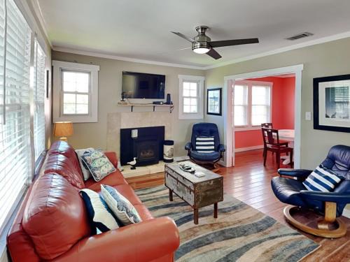 North Carolina Coast House | CB Sunshine Cottage
