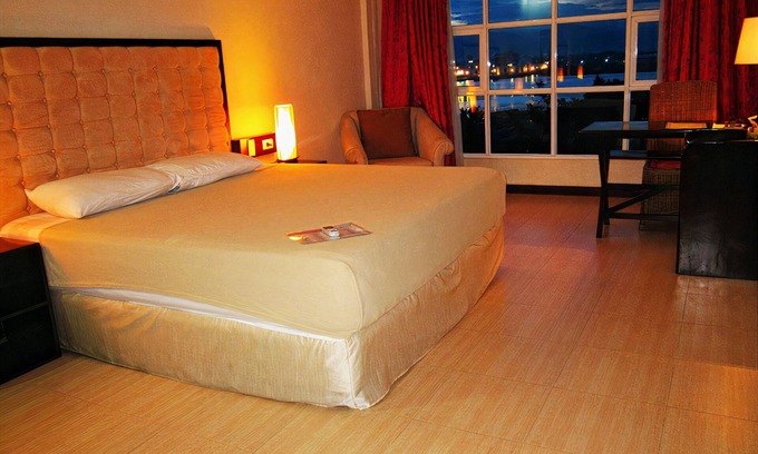 Lapu-Lapu Hotel | Cebu Dulcinea Hotel