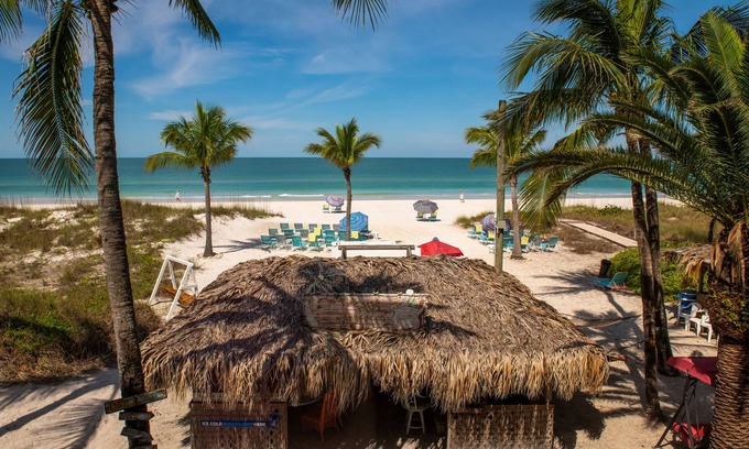 Holmes Beach Resort | Cedar Cove Resort and Cottages