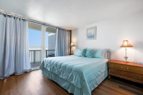 Cedar Key House | Cedar Key Breeze Gulf front townhouse