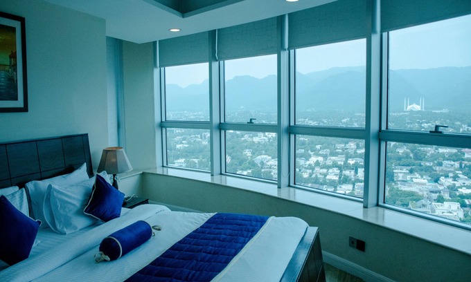 Blue Area Apartment | Centaurus Suites