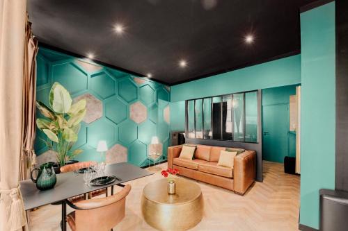 Grand Parc-Paul Doumer Apartment | Central 1-Bedroom Apartment with Parking, Netflix and High-Speed Wi-Fi