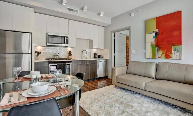 Garden Hills Apartment | Central ATL 1BR | Walk to Buckhead Village | Peachtree