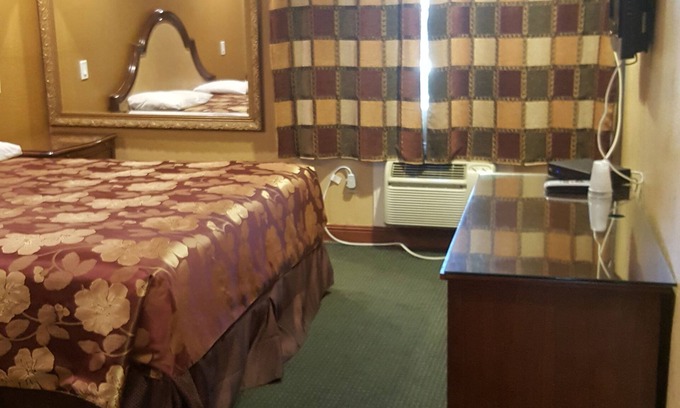Los Angeles Hotel | Central Inn Motel on 41 Street