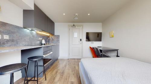 Campden Apartment | Central London Studio