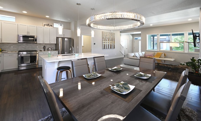 Northfield House | CENTRAL-PARK LUXURY 3-bedroom 2.5 bath LUXURY SINGLE FAMiLY HOME!