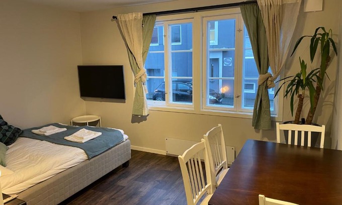 Stavanger Apartment | Central Studio Apartment