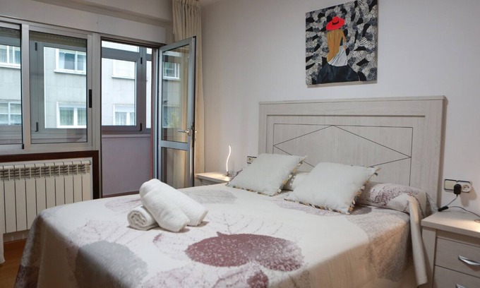 El Ensanche Zona Nuova Apartment | Centrico Exterior Amplio 110 m