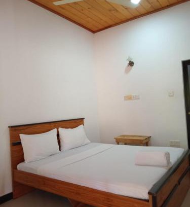 Trincomalee Hotel | Ceylon beach uppuveli trincomalee