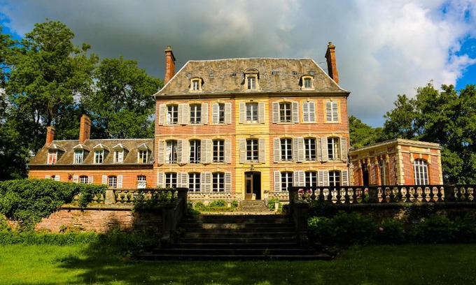 Bouillancourt-en-Sery Bed & Breakfast | Château de Bouillancourt en Sery