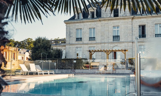 La Bernerie-en-Retz Hotel | Château de la Gressière