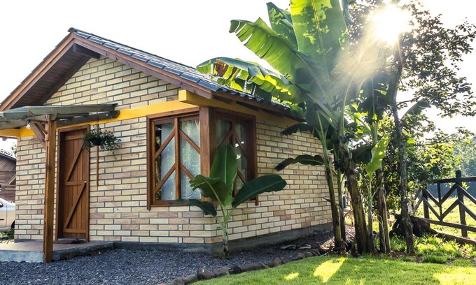 Praia Grande Cabin | Chalé Girassol