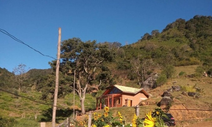 Sapucai-Mirim Ski Chalet | Chalé Jacarandá - Hidro, Lareira, Natureza e Mais