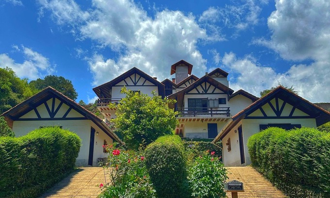 Monte Verde Hotel | Chalés Leopoldo